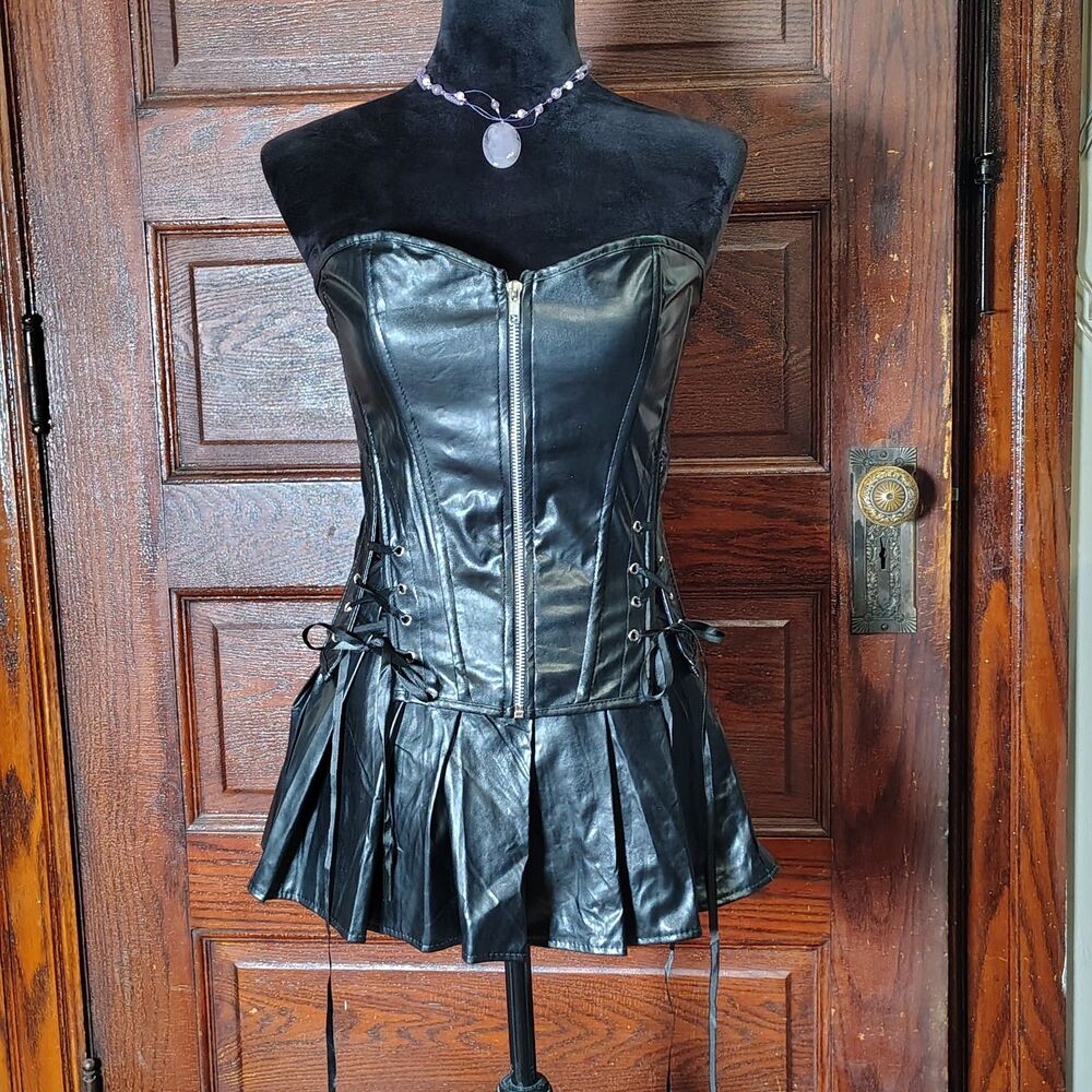 Gothic Faux Leather Dominatrix Festival Wear Blk Femdom Corset & Mini Skirt Sz S